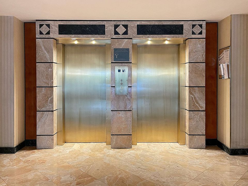 1st image of 40 E 9th St APT 2H