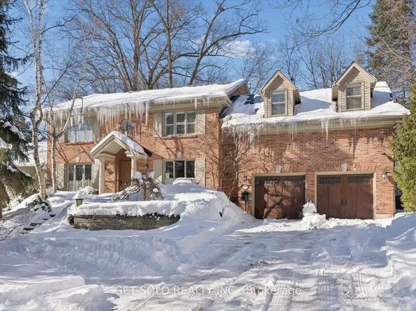 1701 Birchwood Dr, Mississauga, ON L5J 1T7