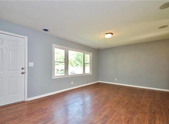 4th image of 8215 Jarboe St