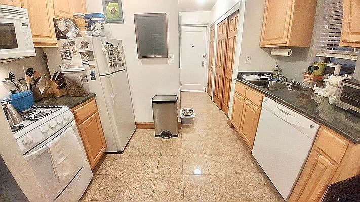 1st image of 255 W 75th St APT 2H