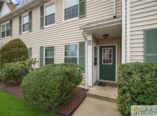 023 Hanover Sq #23D, Middlesex, NJ 08846