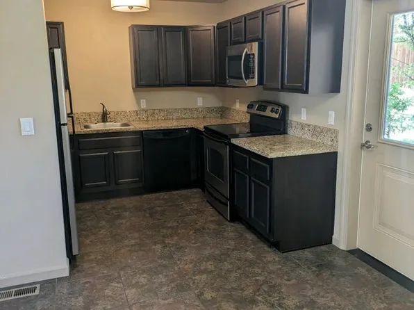 4188 Nola Loop Rd #304-A, Yakima, WA 98901