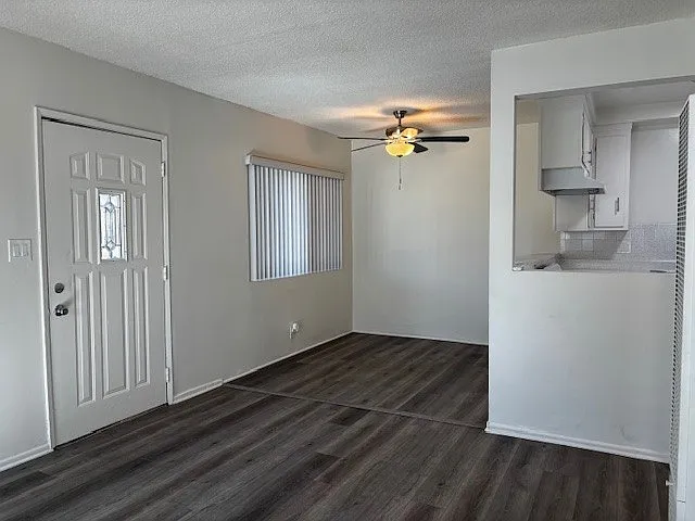 12425 Harris Ave #B8 — Photo 14
