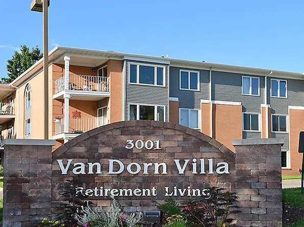 3001 S 51st Street Ct Unit 525, Lincoln, NE 68506