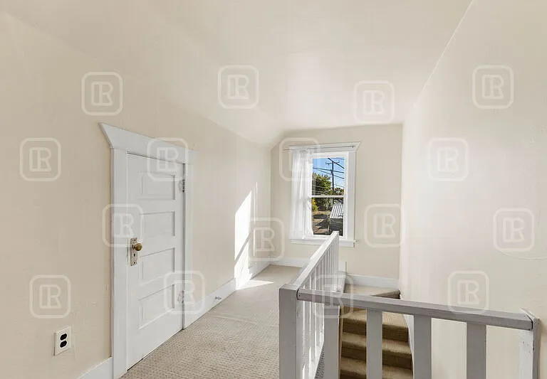 1414 N Adams St — Photo 16