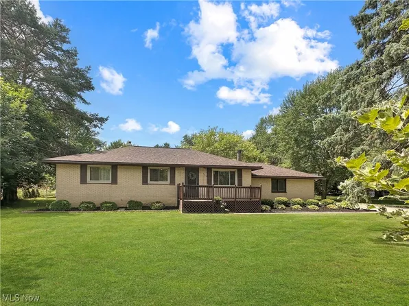 596 Hadcock Rd, Brunswick, OH 44212