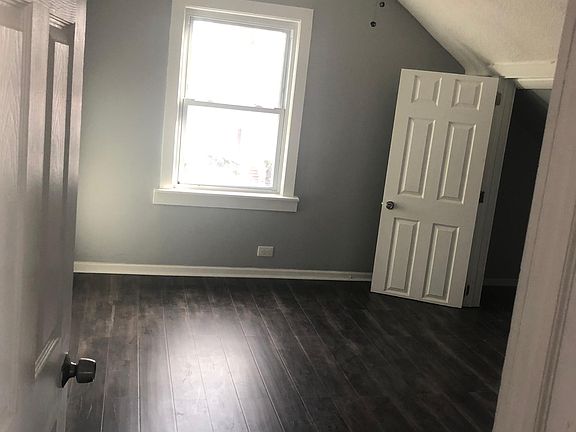 4th image of 11218 S Parnell Ave