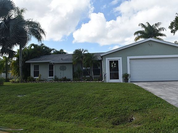 2nd image of 10230 Sandy Hollow Ln