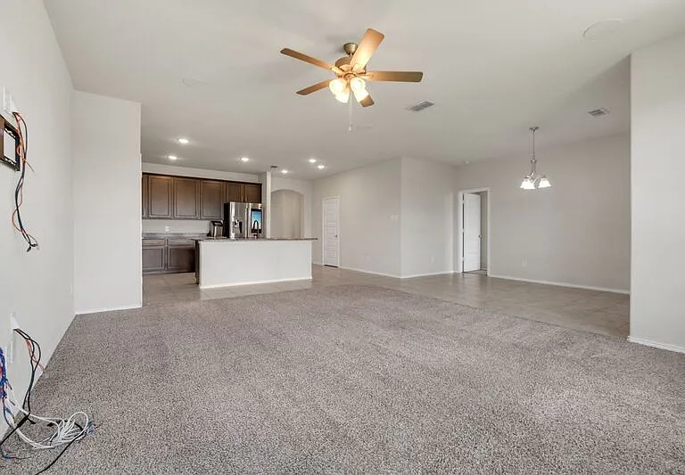 3140 Blacksmith Ln — Photo 5