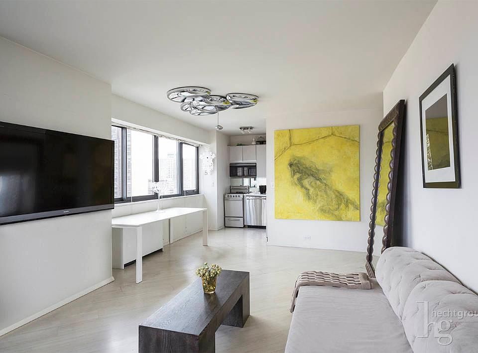 1st image of 200 E 61st St APT 20F