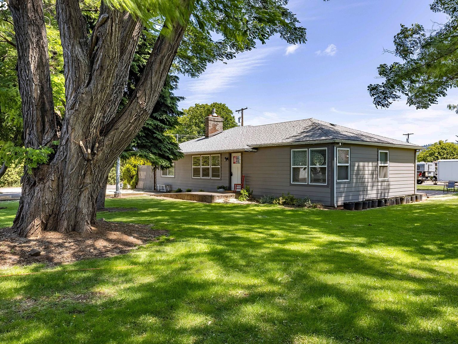 1305 Tucker Rd, Hood River, OR 97031 MLS 23539973 Zillow