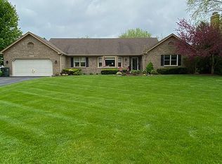 3305 Woods Creek Ln, Algonquin, IL