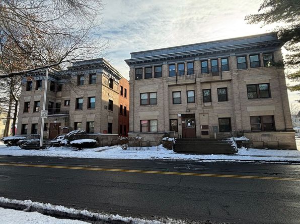 1089 Worthington St #3L