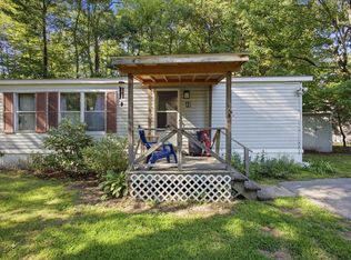 48 Lexington Rd, Colchester, VT 05446