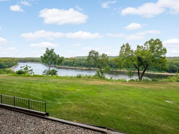 1101 Sibley Memorial Hwy APT 207, Mendota Heights, MN 55118