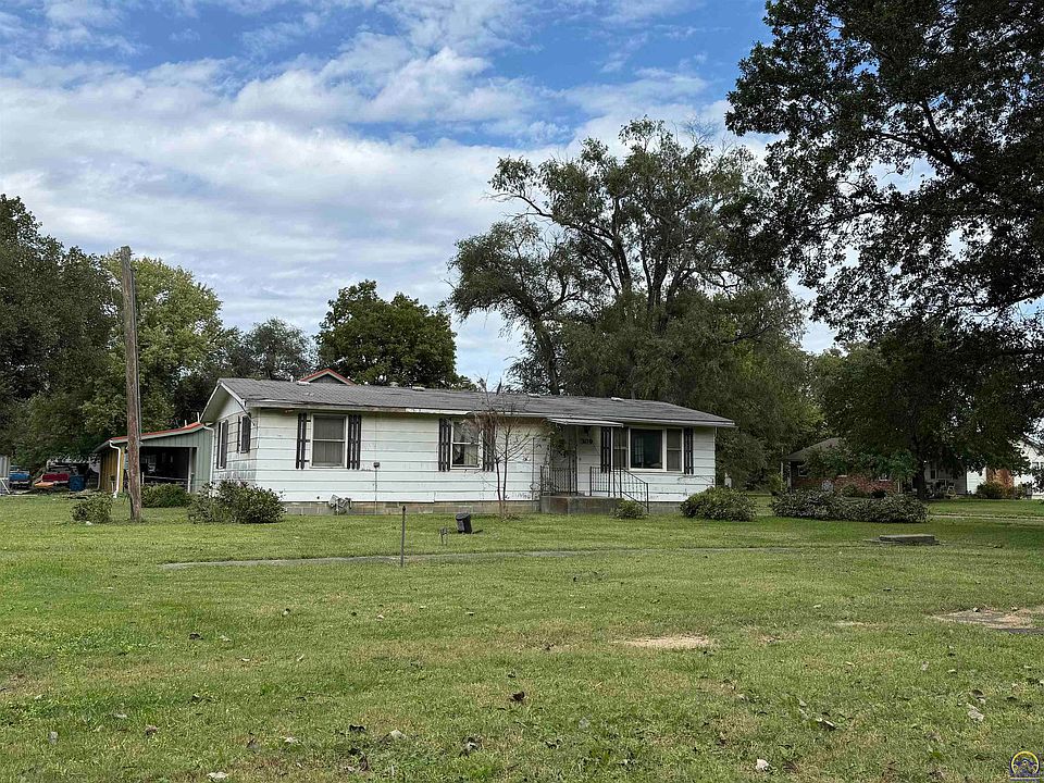 2nd image of 309 N 5th St