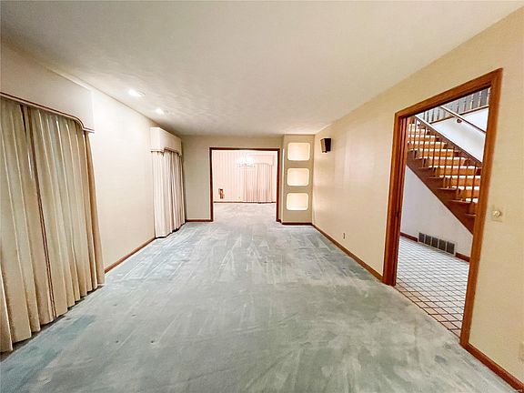 5th image of 1204 S Gertrude St
