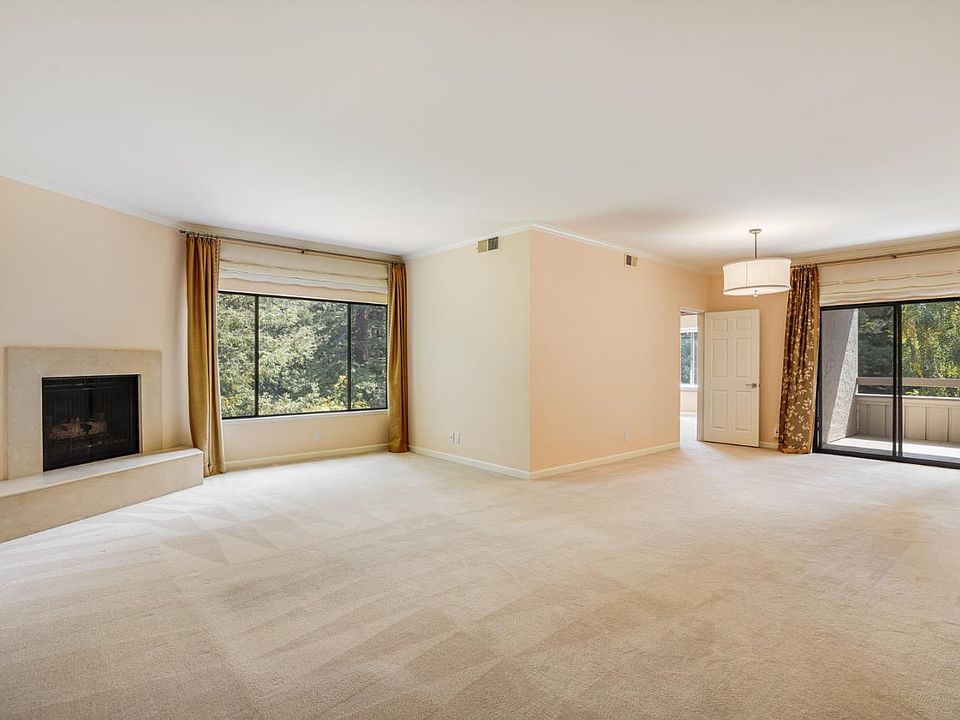 1st image of 1202 Sharon Park Dr APT 72