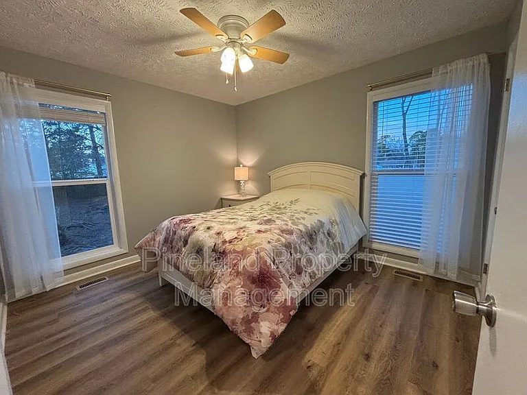 2012 Lakemeadow Dr — Photo 57