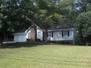3974 Huddersfield Dr, Snellville, GA