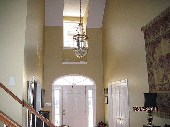 3rd image of 299 Nottingham Dr