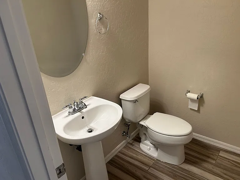 11908 Orense Dr — Photo 6