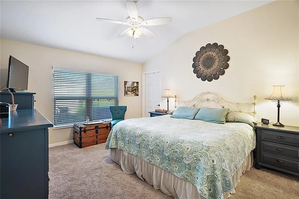 3 bed, 2.0 bath, 1652 sqft, $2,650 — Photo 3