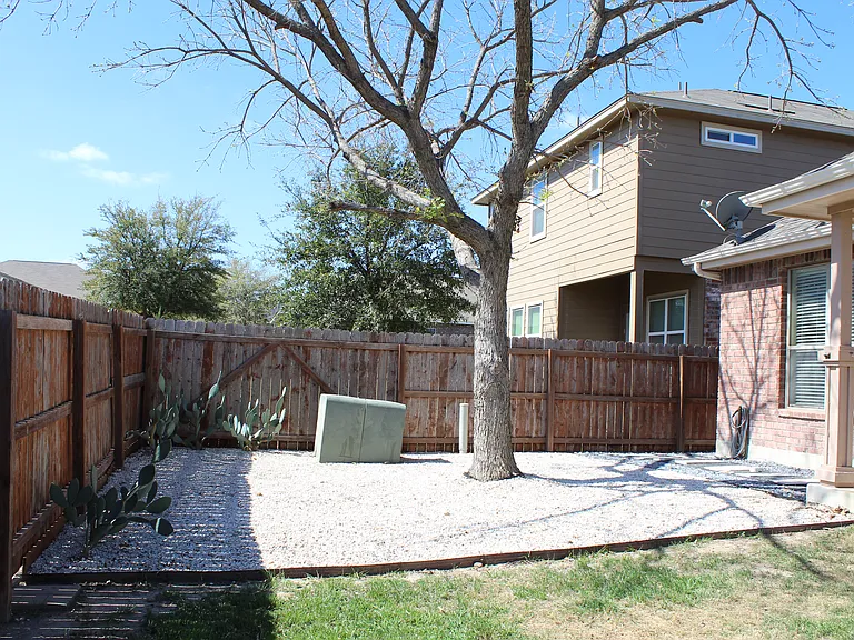 1322 Oriole Ct — Photo 29