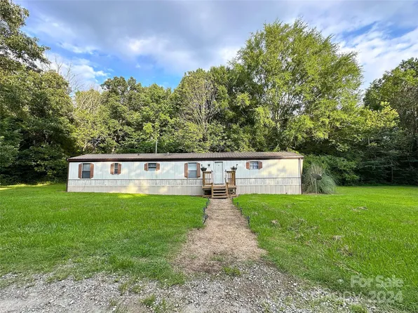 150 Cedar Ridge Ln, China Grove, NC 28023