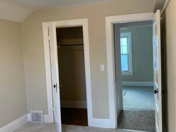 3318 W 129th St, Cleveland, OH 44111