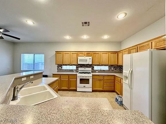 5th image of 8108 Marin Pointe Ave