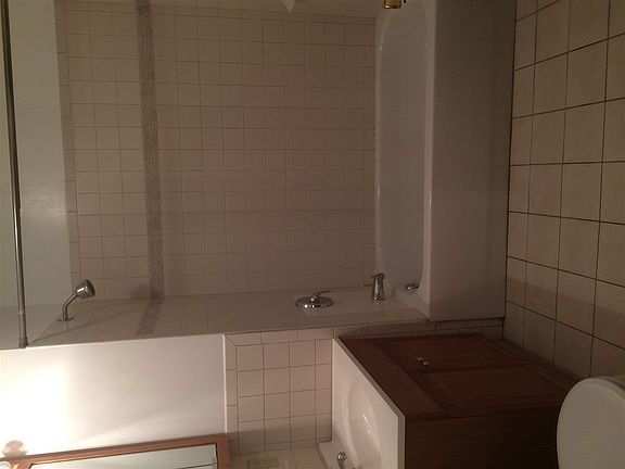 4th image of 6 Ivy Pl