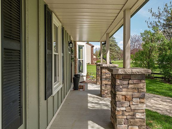 4th image of 6790 Heatheridge Dr