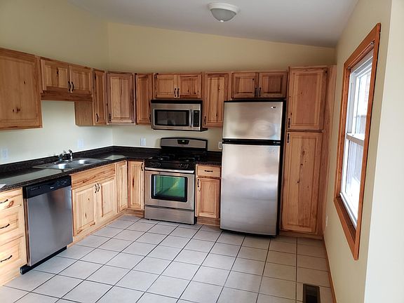 4th image of 29565 W Jefferson Ave APT 5