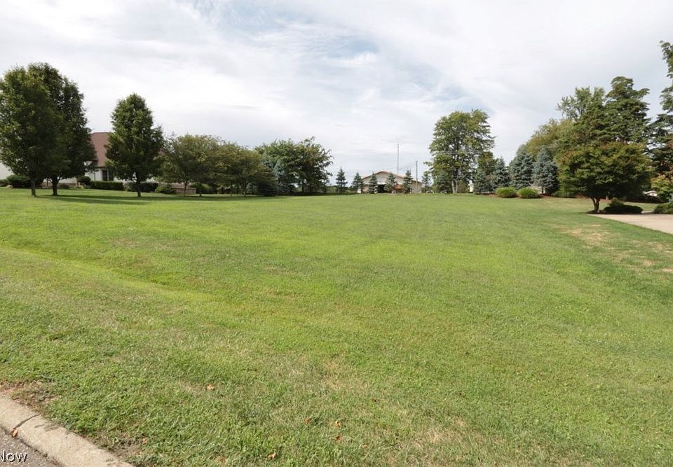 1st image of Longhill Dr
