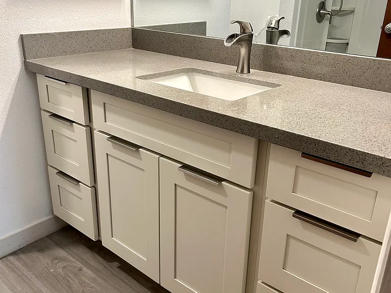 77 Karsten Dr #23A — Photo 14