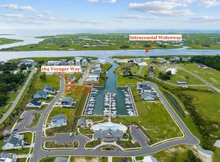 164 Voyager Way, Hampstead, NC 28443