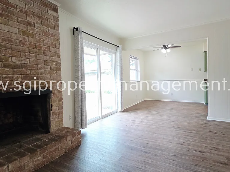 738 Kingswood Ave — Photo 8