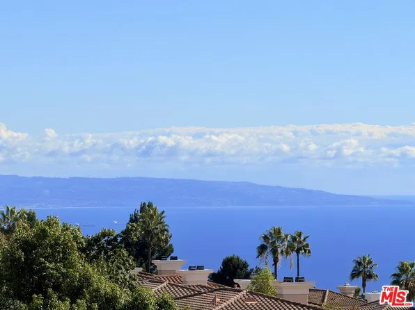 1626 Chastain Pkwy E, Pacific Palisades, CA 90272