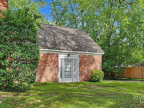4th image of 4617 Lansdowne Place