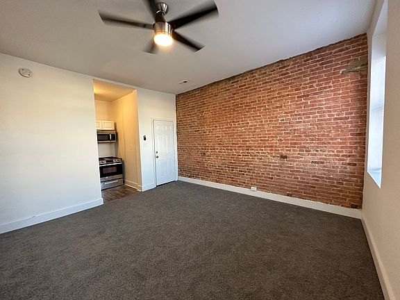 3rd image of 1824 Saint Paul St #2