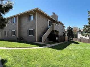 4315 Hawks Lookout Ln, Colorado Springs, CO 80916