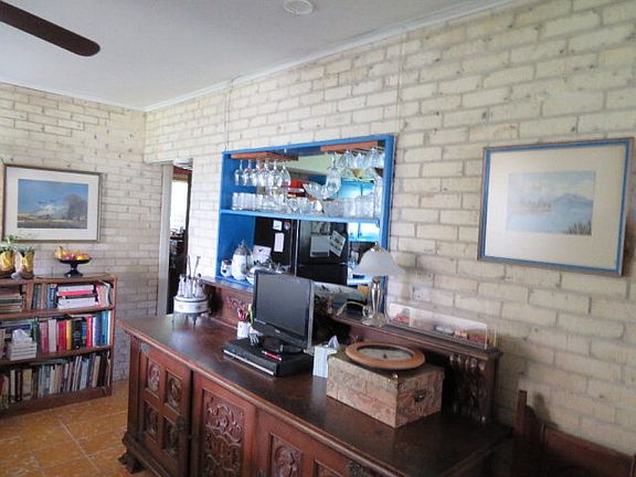 5th image of 1511 E Bayshore Dr
