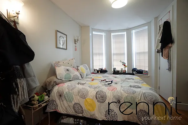 Rented by Rennit Inc. | media 33