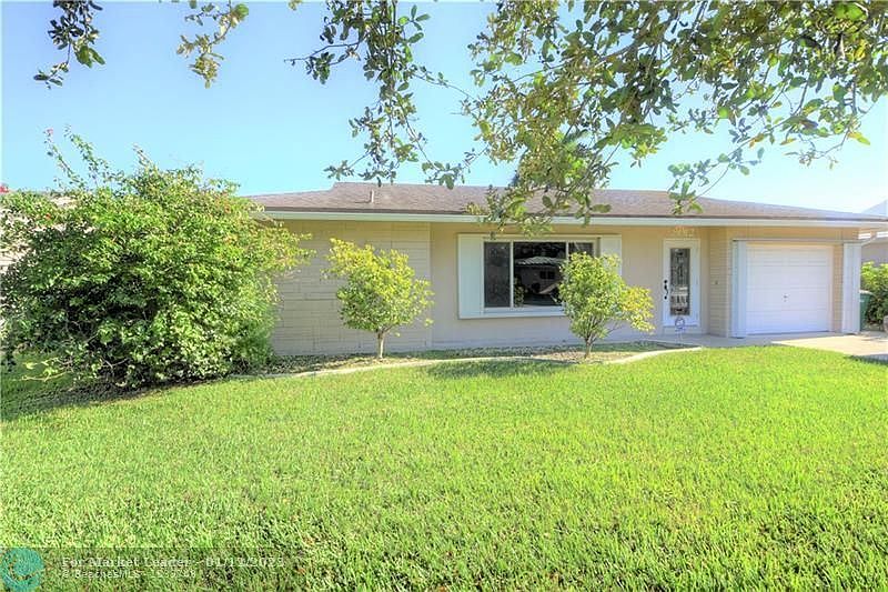 1st image of 8012 NW 101st Ave