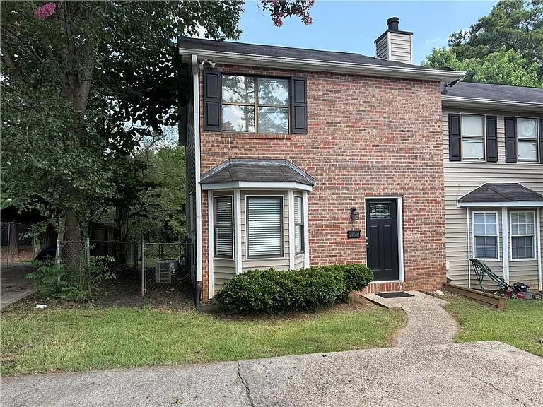 1020 Dassow Ct — Photo 16