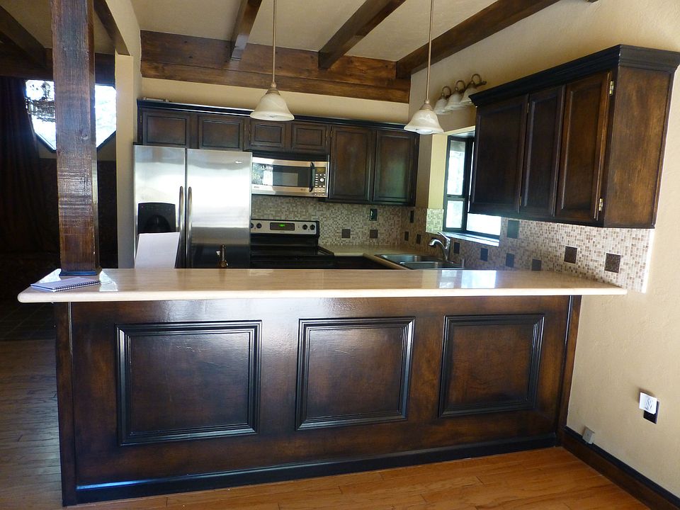 2nd image of 16187 Lancaster Pl