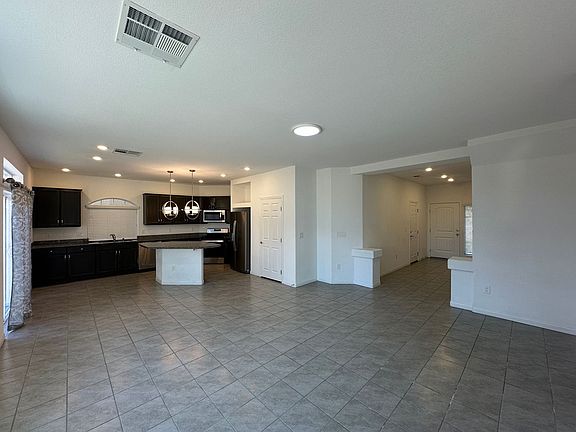 5th image of 7744 Bellenden St