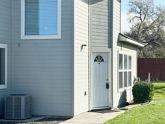 2nd image of 3922 Idaho Ave