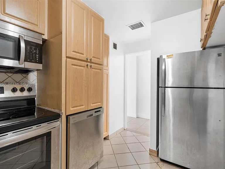 3301 NE 5th Ave #608 — Photo 9